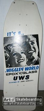 Its a Wiggley World..... (epoxy glass - AM Model)