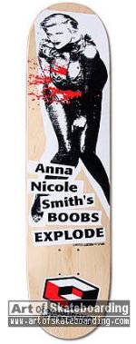 Anna Nicole Smith's Boobs Explode